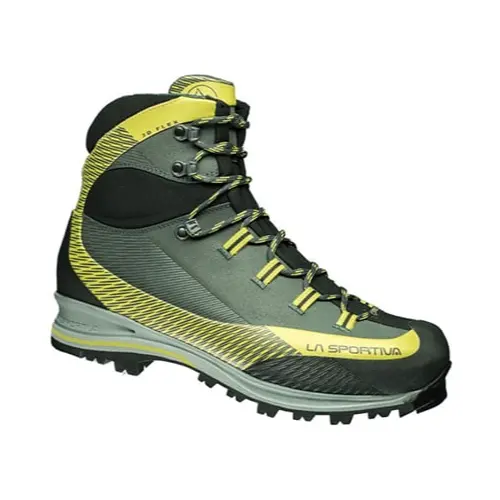 Треккинговые ботинки