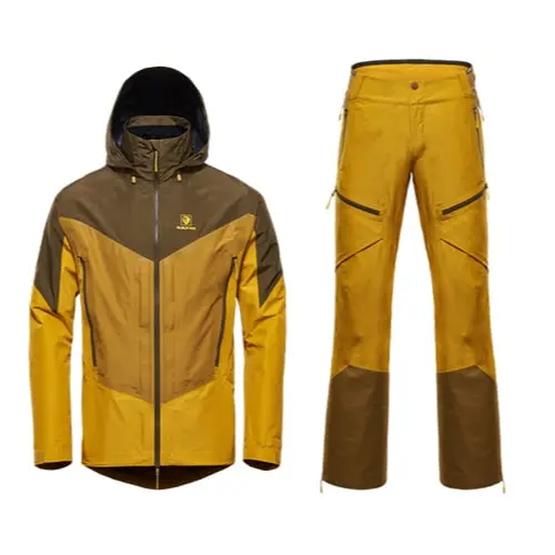 Куртка и штаны с мембраной