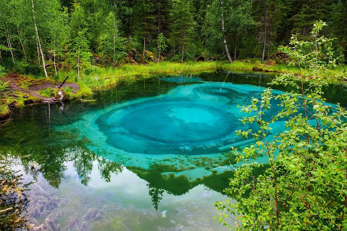 Гейзерное озеро